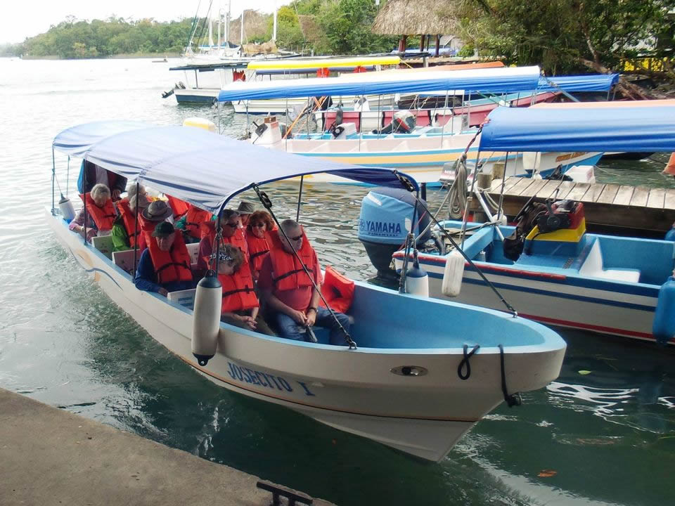 Excursion de Rio Dulce a Livingstong